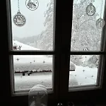 Roubenka Pod Hvezdami Chalet Strážné