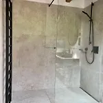 Roubenka Pod Hvezdami Chalet Strážné