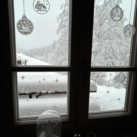 Roubenka Pod Hvezdami Chalet Strazne